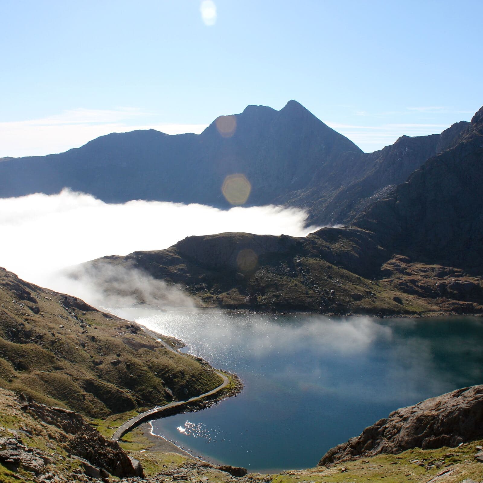 beautiful scenery around 3 peaks